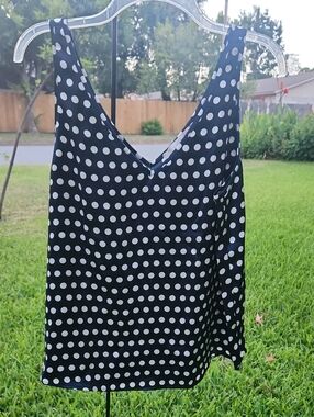 LOFT Navy And White Polka Dots Top